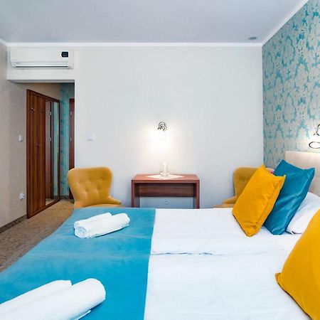Pod Wzgorzem Bed & Breakfast Frombork Eksteriør billede
