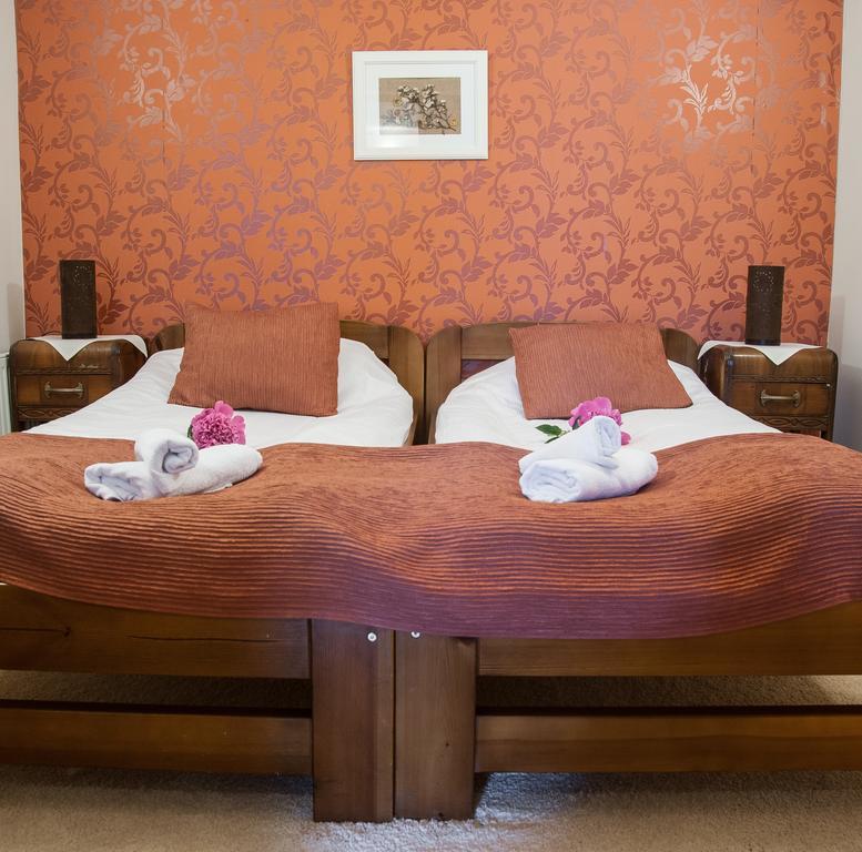 Pod Wzgorzem Bed & Breakfast Frombork Eksteriør billede